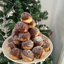 Profiteroles
